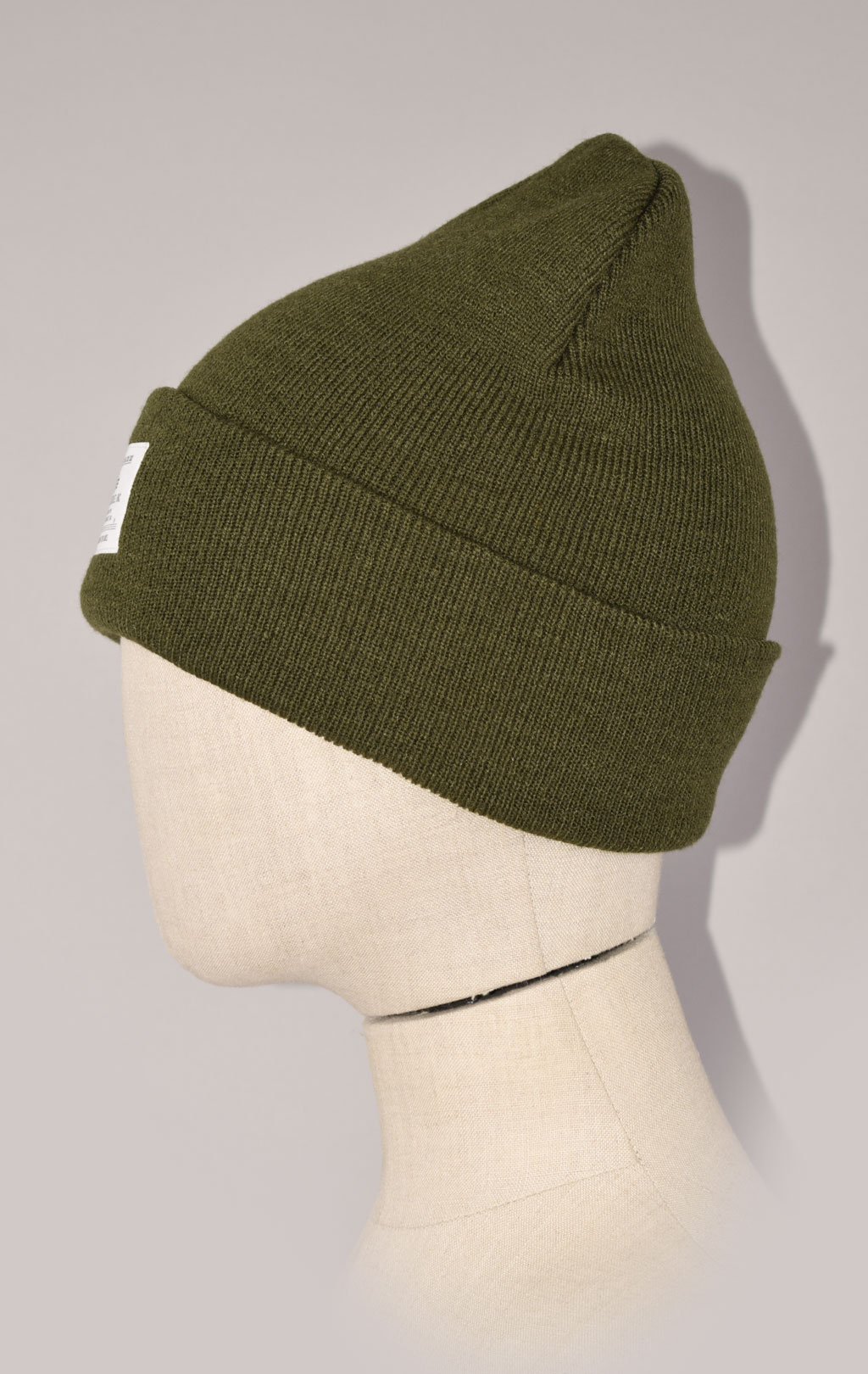 Шапка ALPHA INDUSTRIES ESSENTIAL BEANIE FW 22/23 olive 