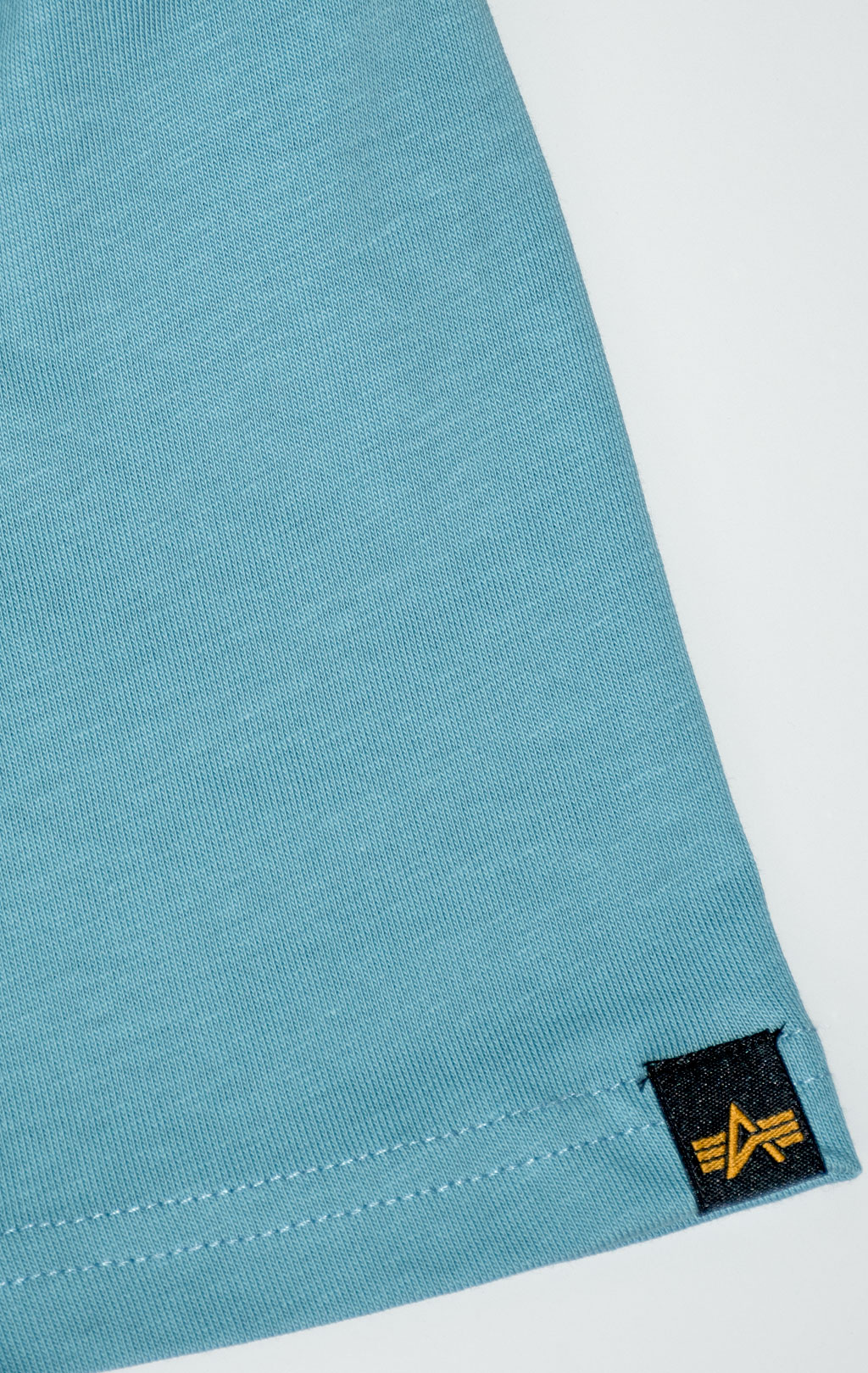 Футболка ALPHA INDUSTRIES EMB T greyblue 