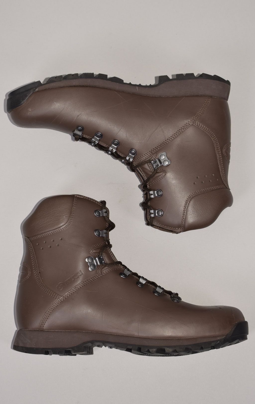 Ботинки-берцы ITURRI PATROL BOOTS brown б/у 