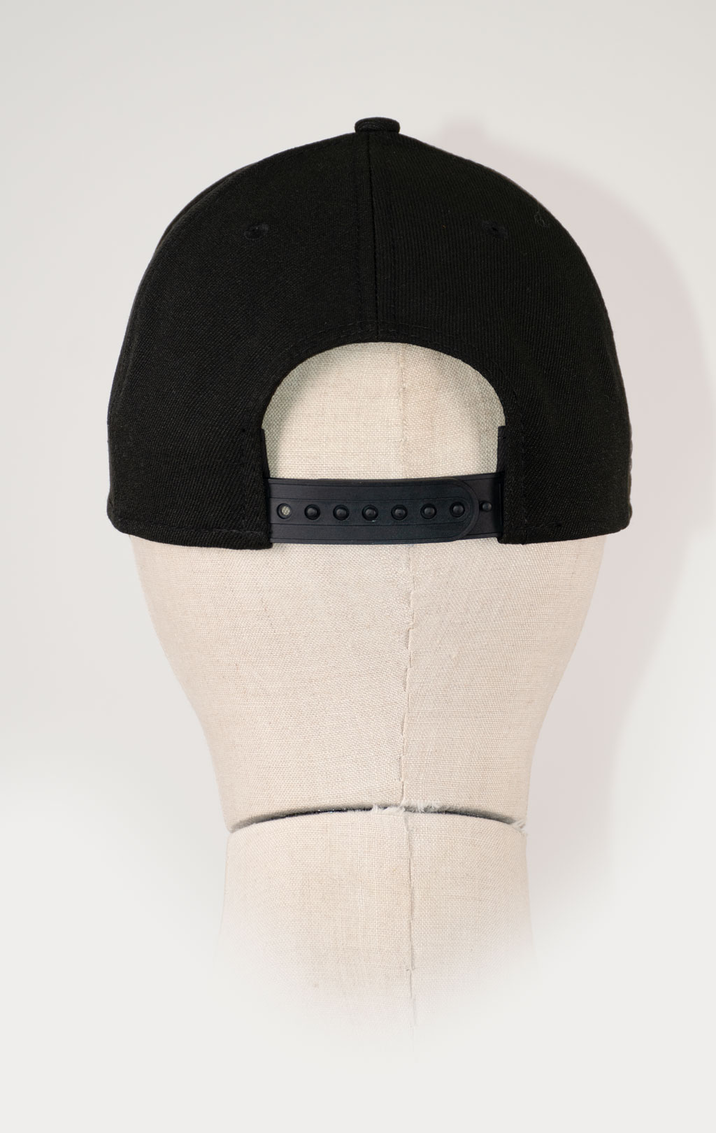 Бейсболка ALPHA INDUSTRIES ALPHA INDUSTRIES 94 FW 25/26 black 