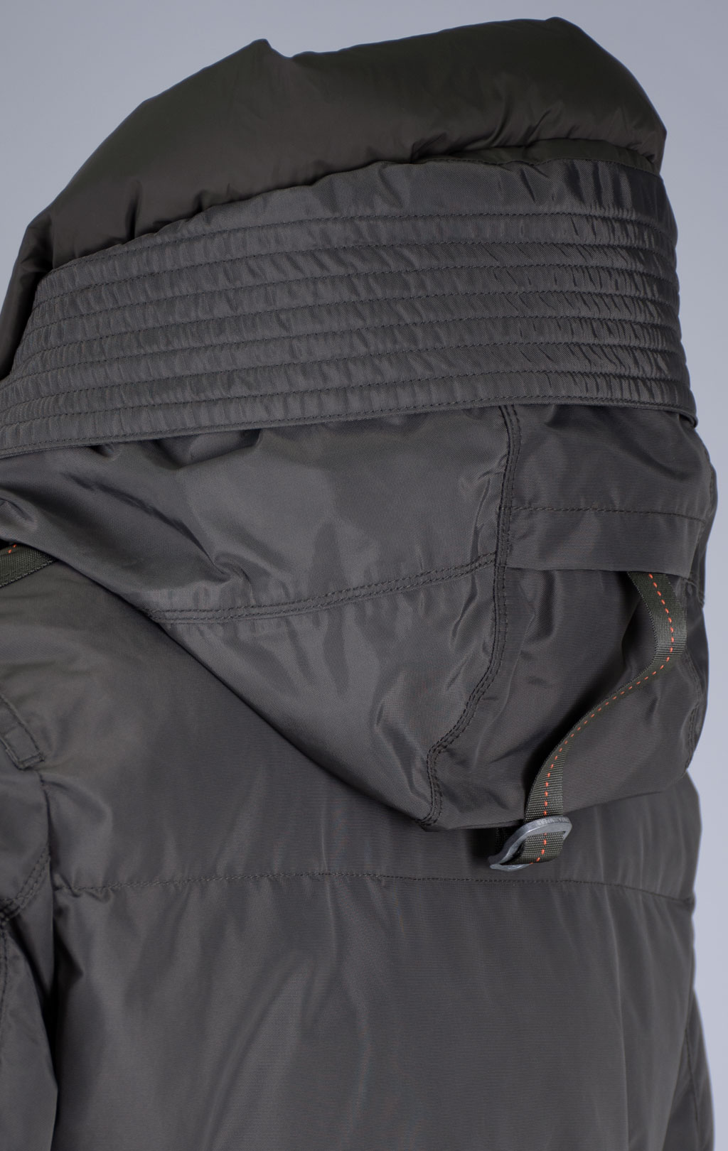Женская куртка-пуховик PARAJUMPERS LONG BEAR FW 26/27 taggia olive 