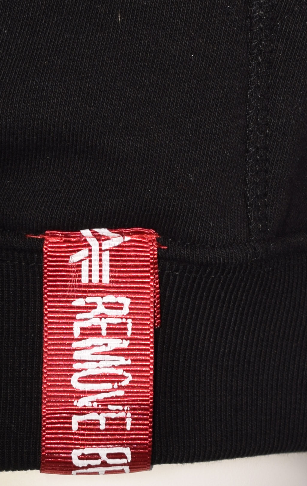 Женская толстовка ALPHA INDUSTRIES NEW BASIC HOODY black 