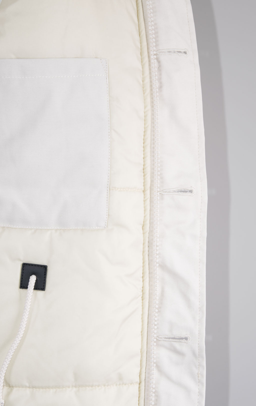 Аляска ALPHA INDUSTRIES POLAR white off 