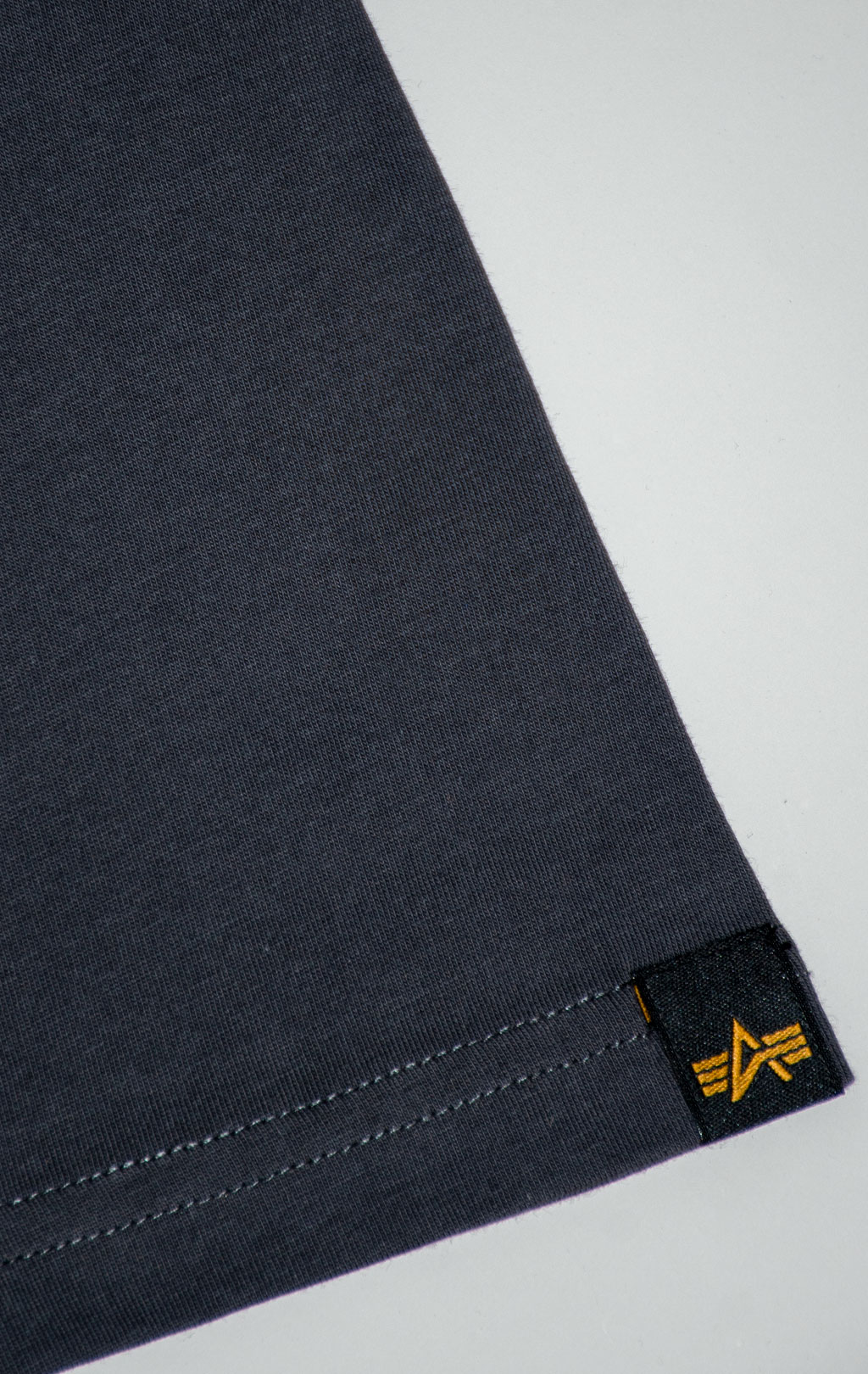 Футболка ALPHA INDUSTRIES AIR FORCE T vintage grey 