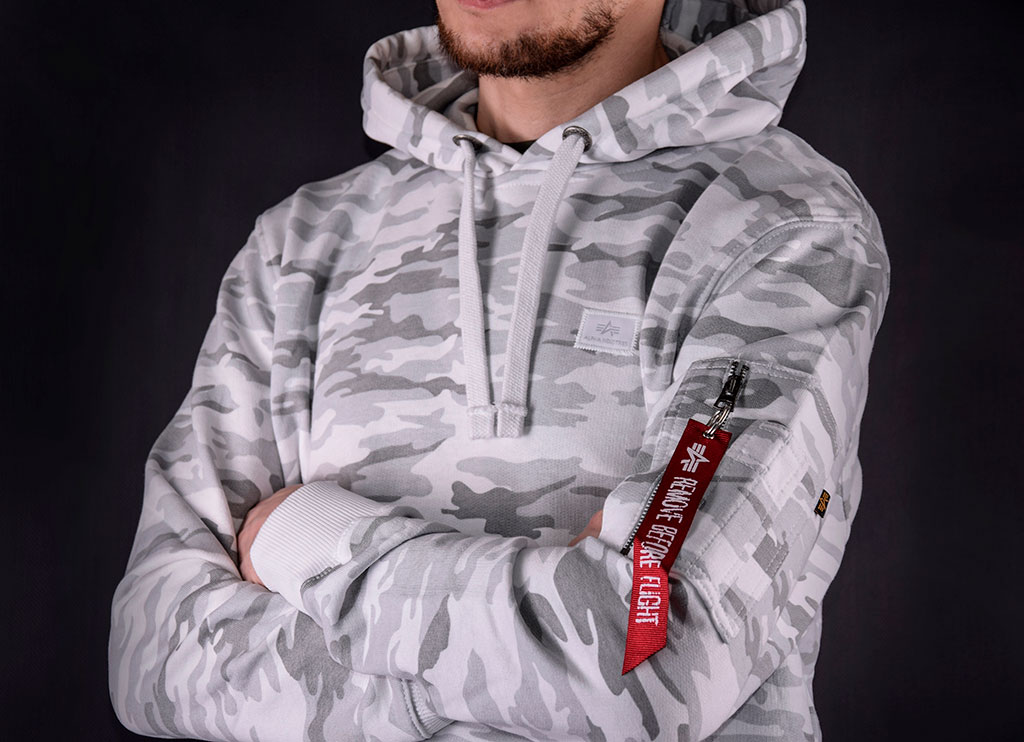 Толстовка ALPHA INDUSTRIES X-FIT HOODY white camo 