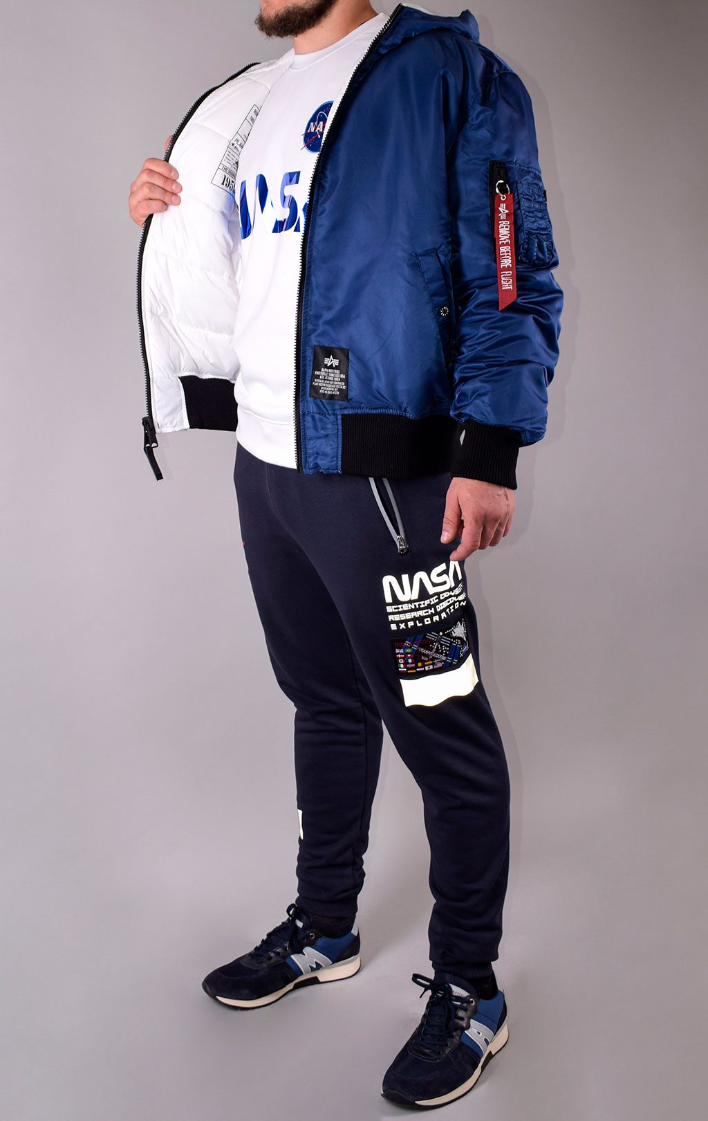 Куртка ALPHA INDUSTRIES HOODED PUFFER FD REV. new navy 