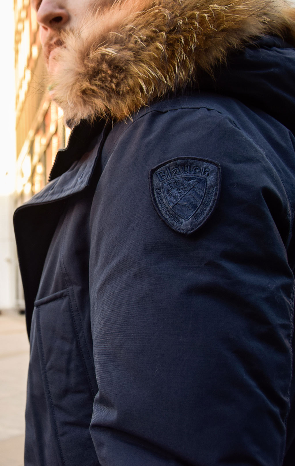 Куртка-аляска пуховая BLAUER RAINCOAT LONG FW 19/20 натур. мех dark blue (005565) 