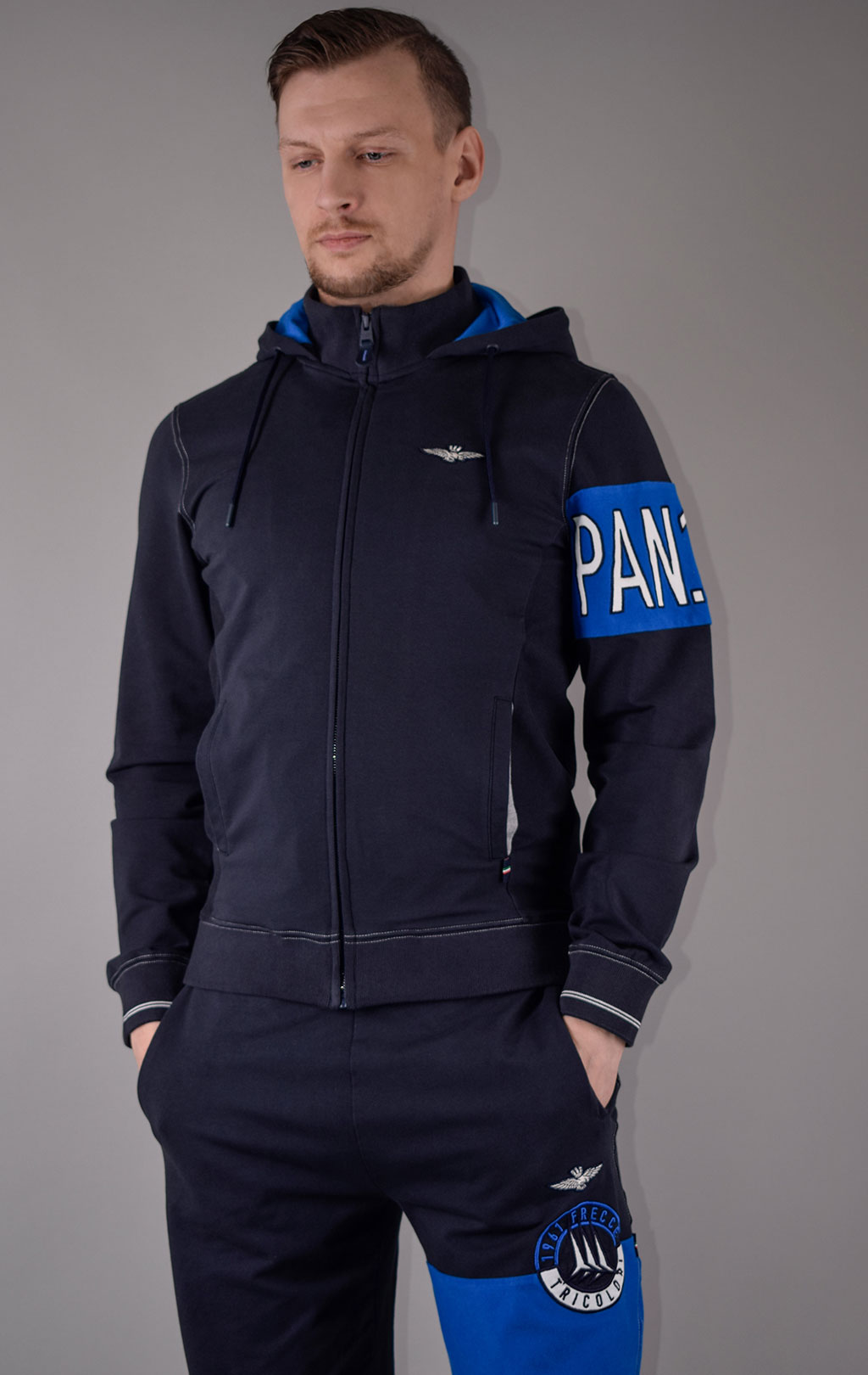 Толстовка с капюшоном AERONAUTICA MILITARE SS 20/TR blue navy (FE 1463) 