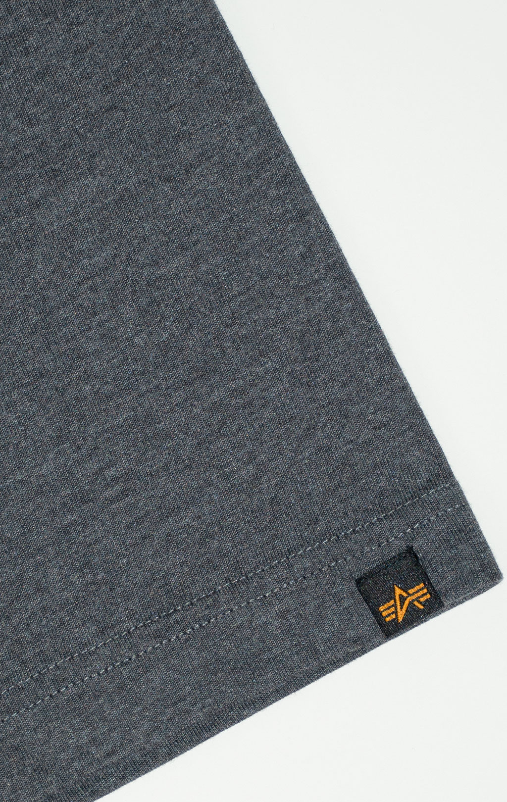 Футболка ALPHA INDUSTRIES ESSENTIAL RELAXED TEE FW 25/26 dark charcoal heather 