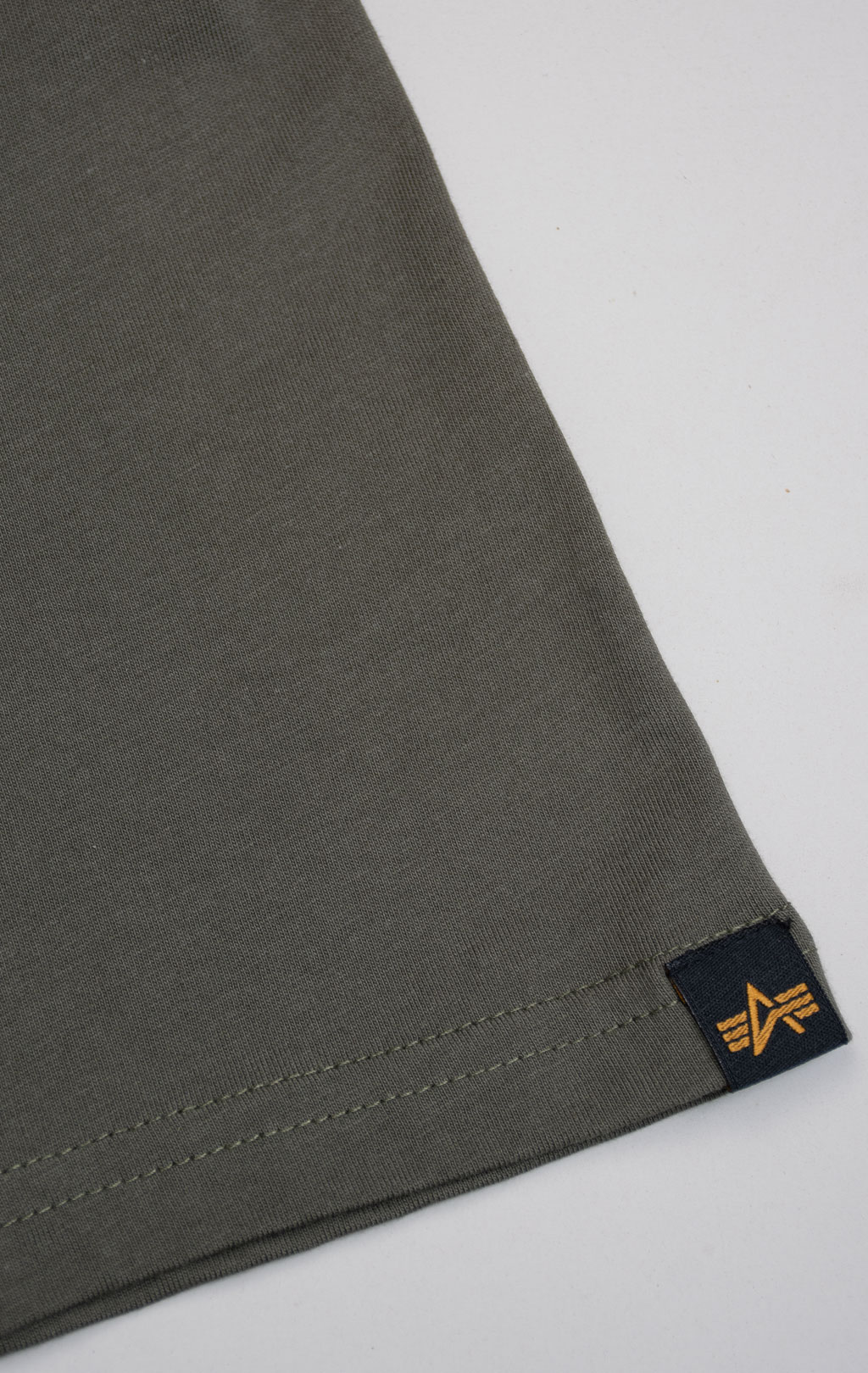 Футболка ALPHA INDUSTRIES CAMO BLOCK T dark olive 