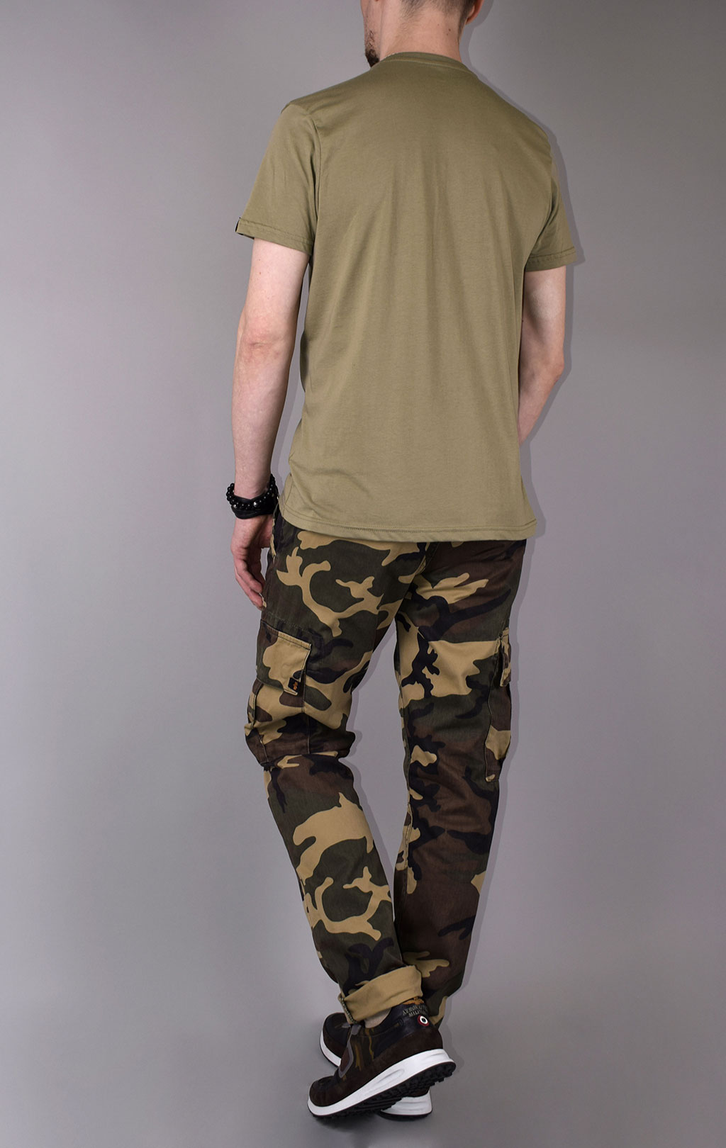 Футболка ALPHA INDUSTRIES AUTHENTIC PRINT olive 