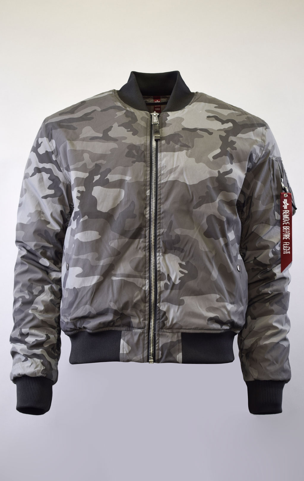 Бомбер ALPHA INDUSTRIES VF 59 REFLECTIVE CAMO MA-1 black camo 