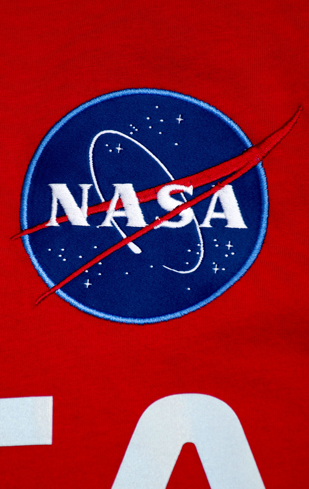 Футболка ALPHA INDUSTRIES NASA Reflective speed red 