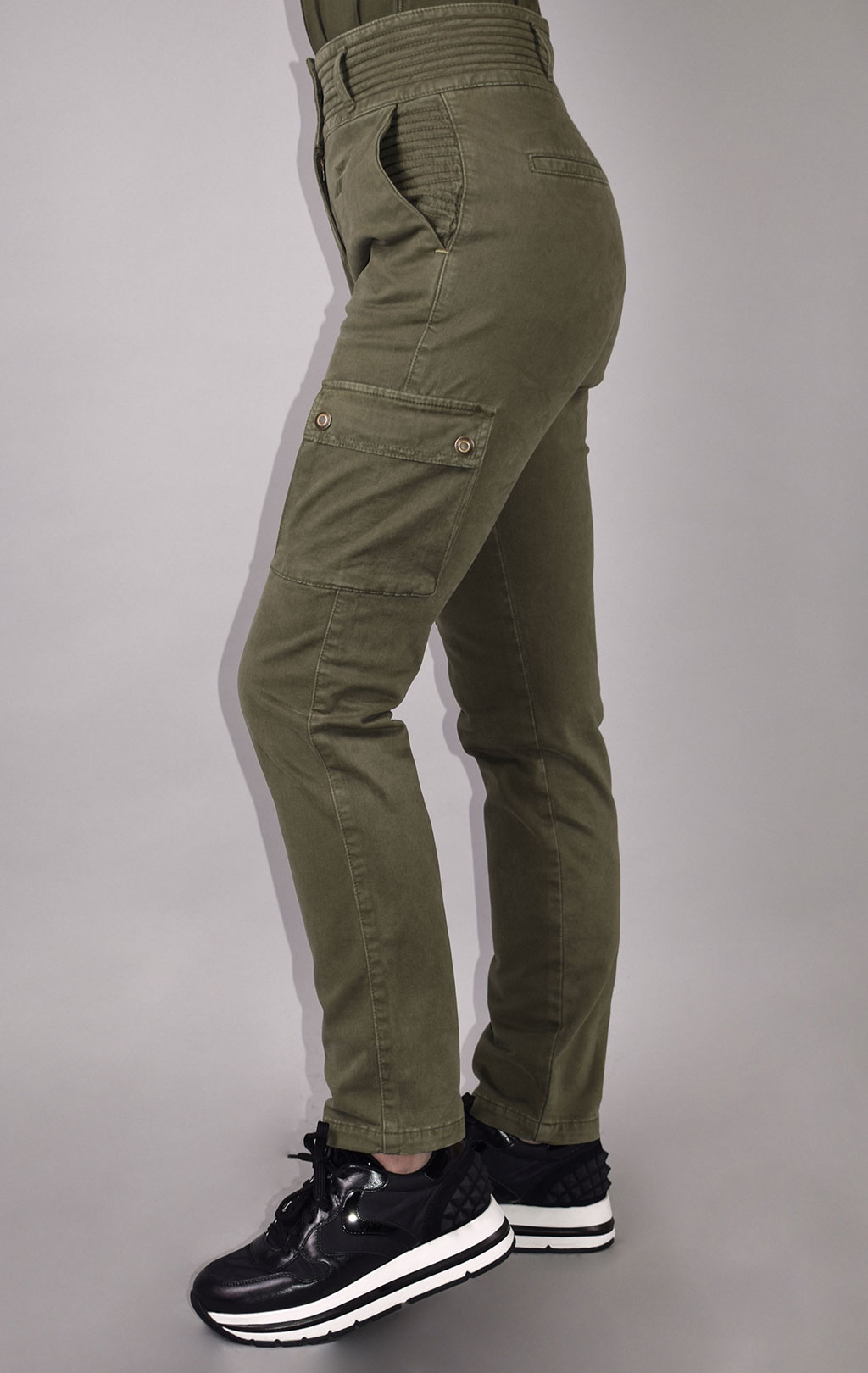 Женские брюки-карго AERONAUTICA MILITARE FW 20/21/AL verde militare (PA 1430) 