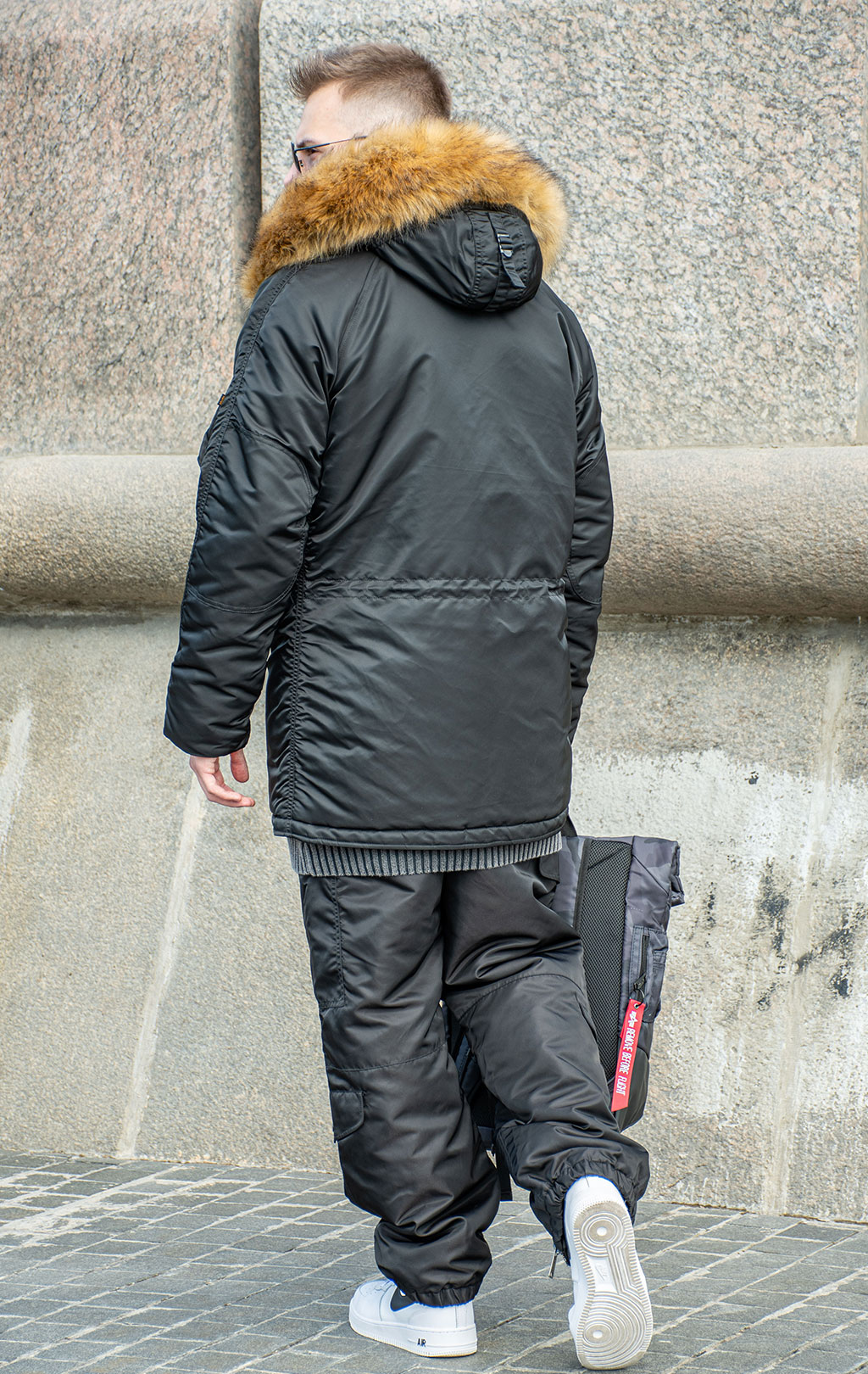 Аляска ALPHA INDUSTRIES SLIM FIT N-3B FW 23/24 m black 
