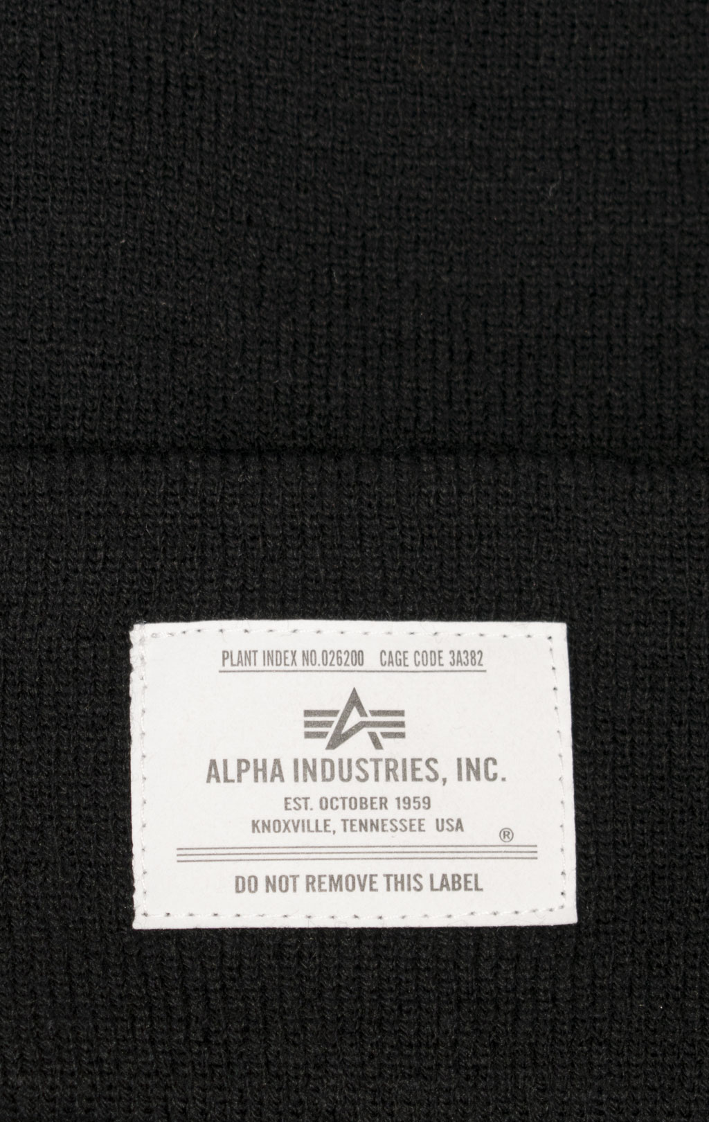 Шапка ALPHA INDUSTRIES ESSENTIAL BEANIE FW 23/24 black 