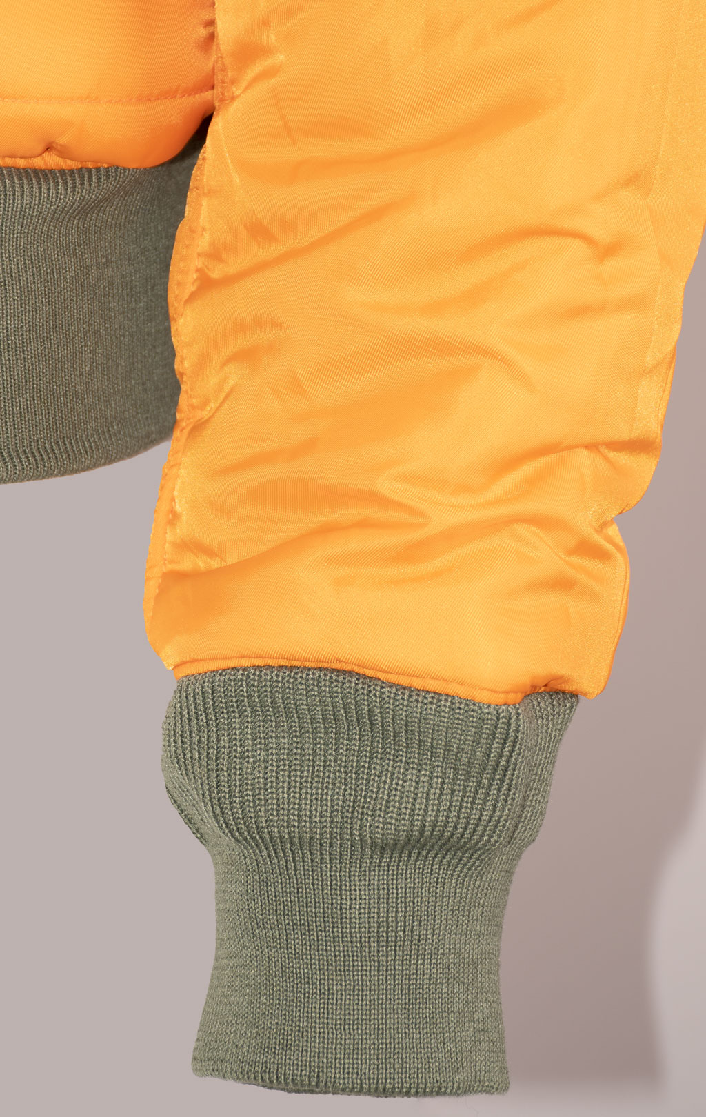 Бомбер ALPHA INDUSTRIES SLIM FIT/EUROPEAN FIT MA-1 FW 21/22 m sage green 