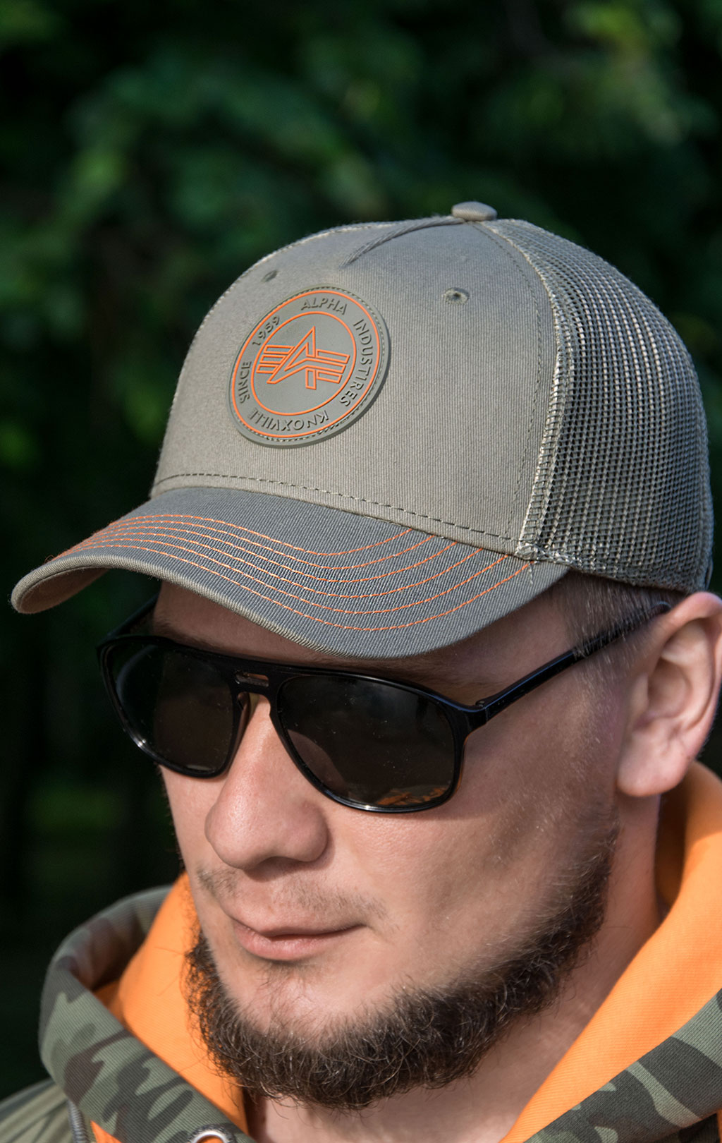 Бейсболка ALPHA INDUSTRIES TRUCKER PATCH CAP dark green 