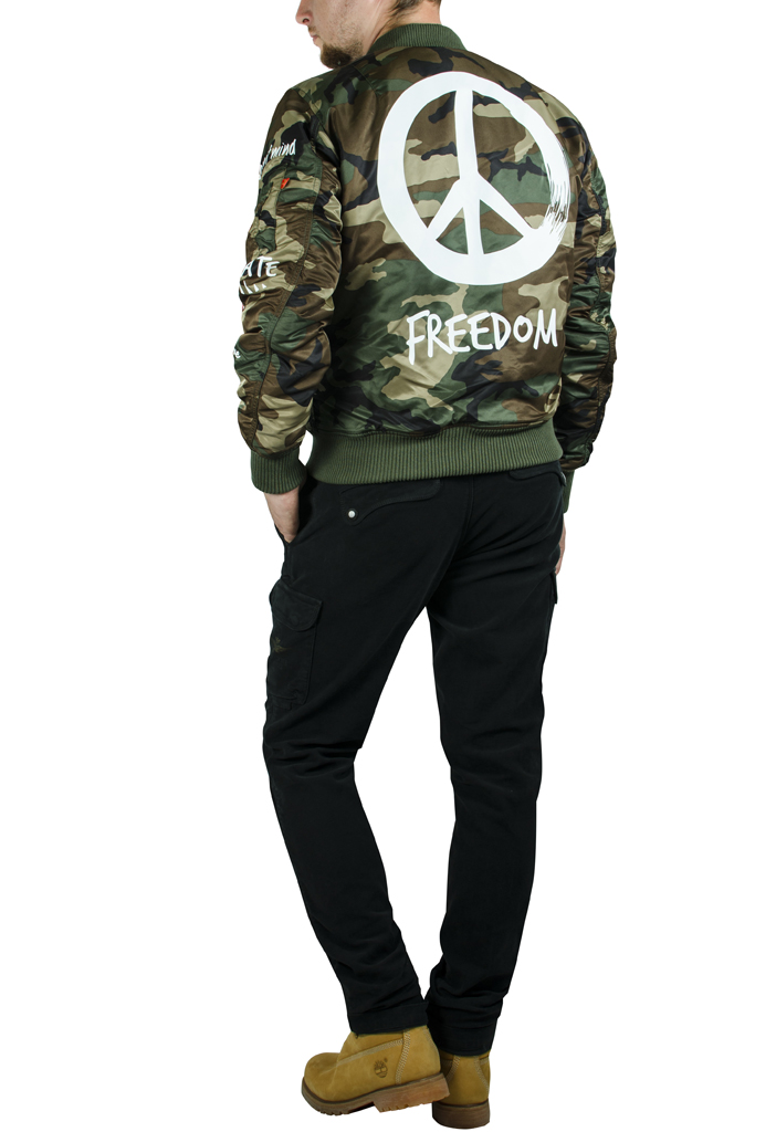 Бомбер ALPHA INDUSTRIES VF FREEDOM MA-1 camo woodland 