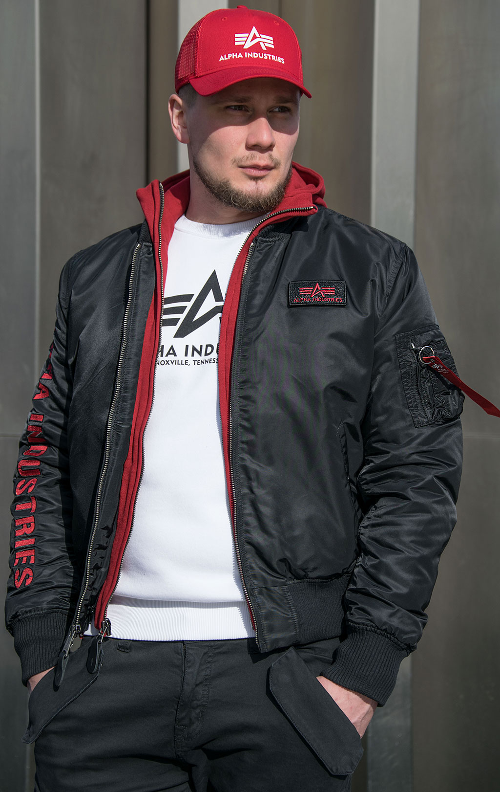 Куртка-бомбер лётная ALPHA INDUSTRIES D-Tec SE MA-1 black/red 