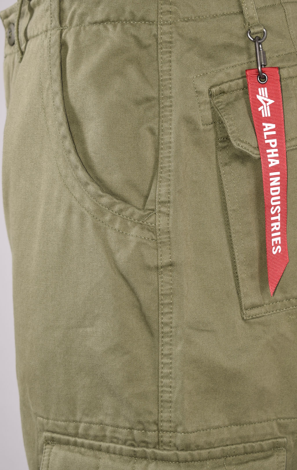 Шорты ALPHA INDUSTRIES JET US SS 23 OG-107 green 