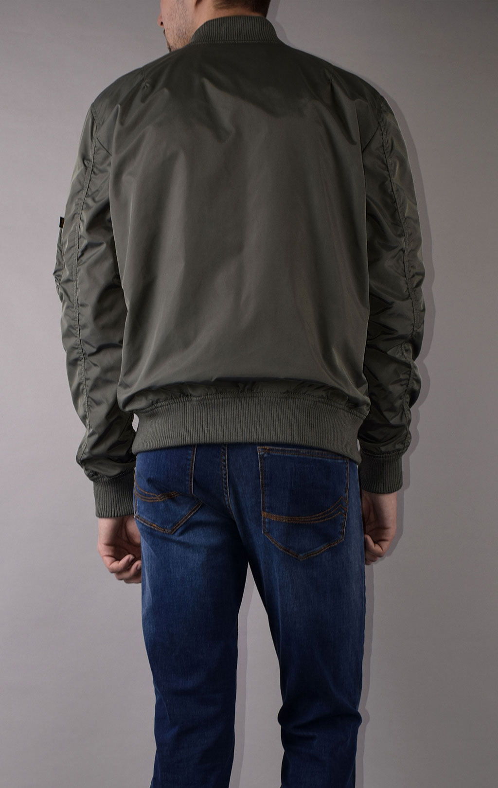 Ветровка-бомбер ALPHA INDUSTRIES TT MA-1 vintage green 