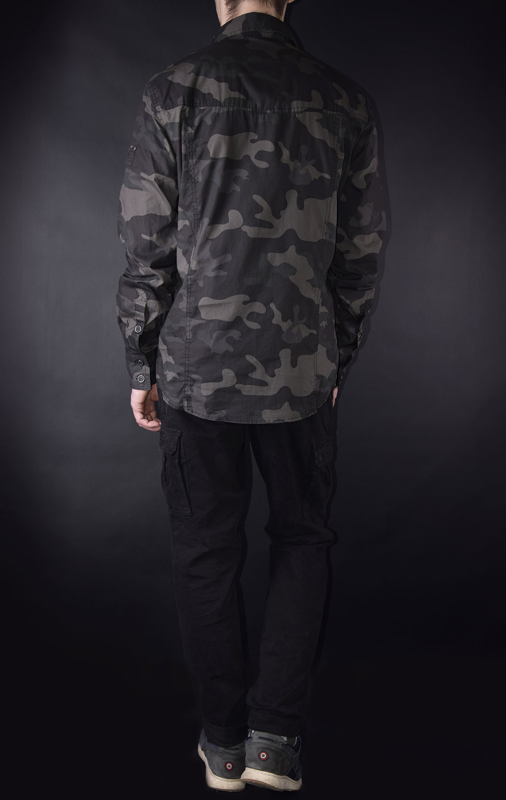 Рубашка BRANDIT Shirt Slim dark camo 