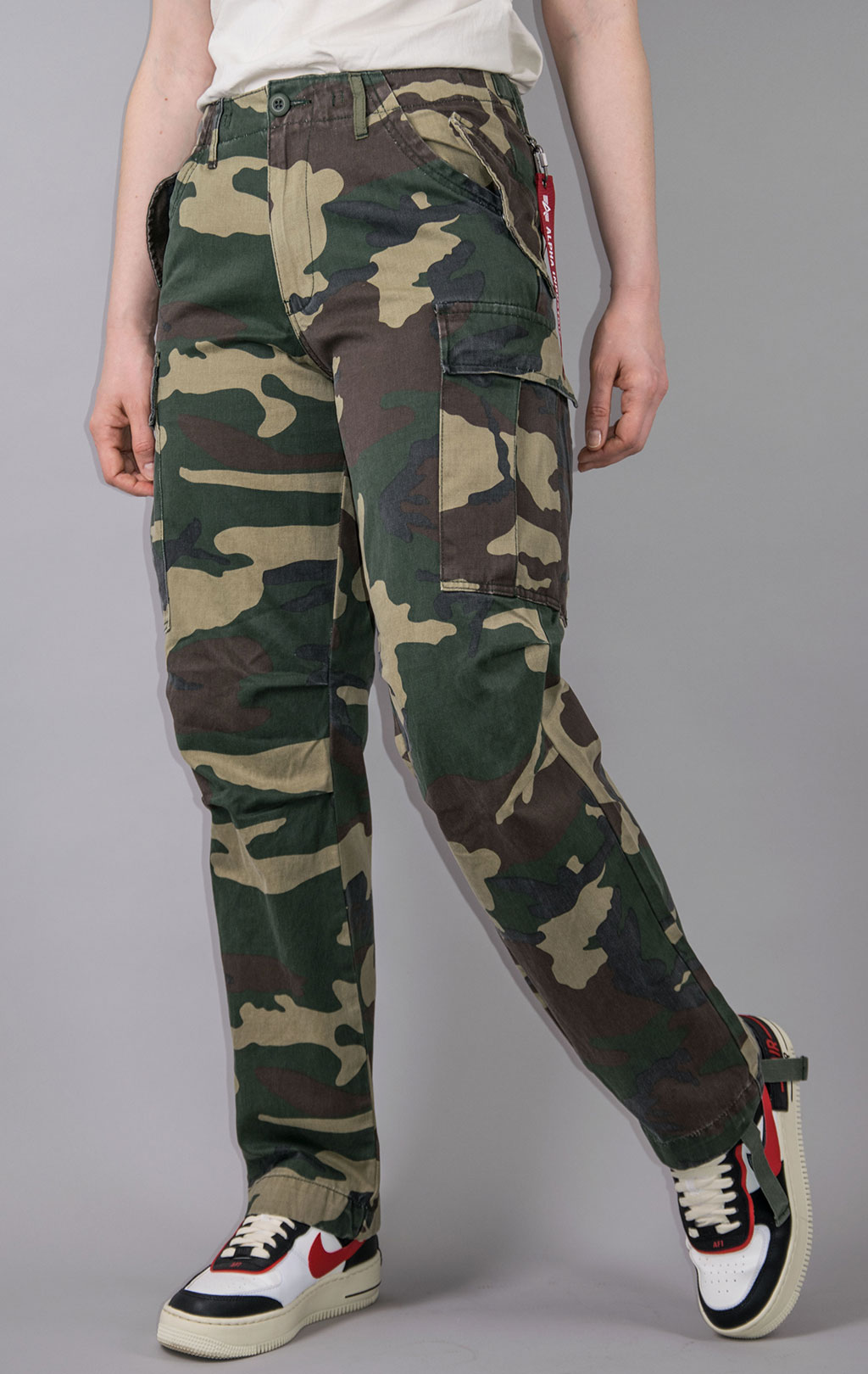 Брюки-карго парашюты ALPHA INDUSTRIES M-65 PANT плотные camo woodland 