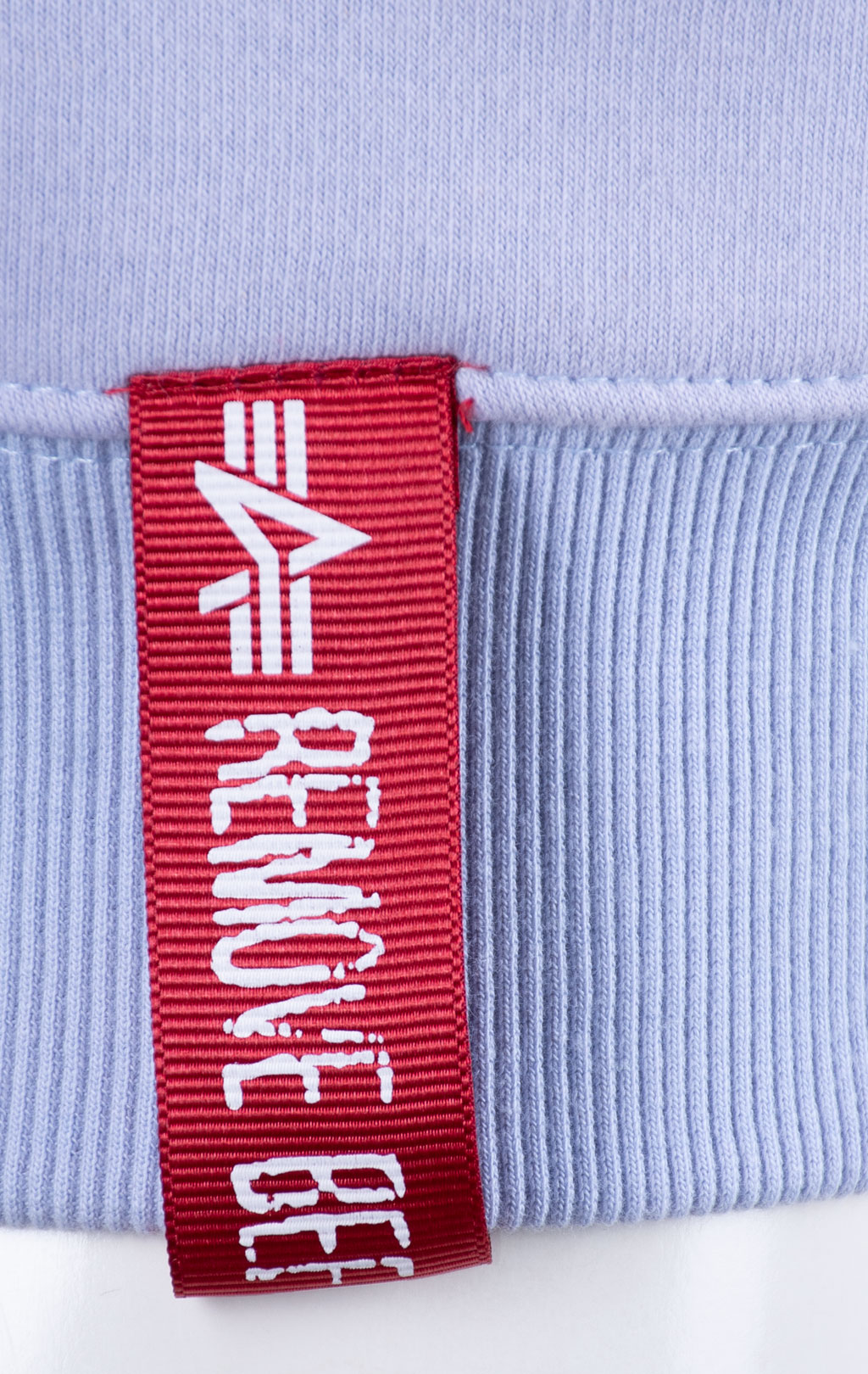Свитшот ALPHA INDUSTRIES BASIC SWEATER light blue 