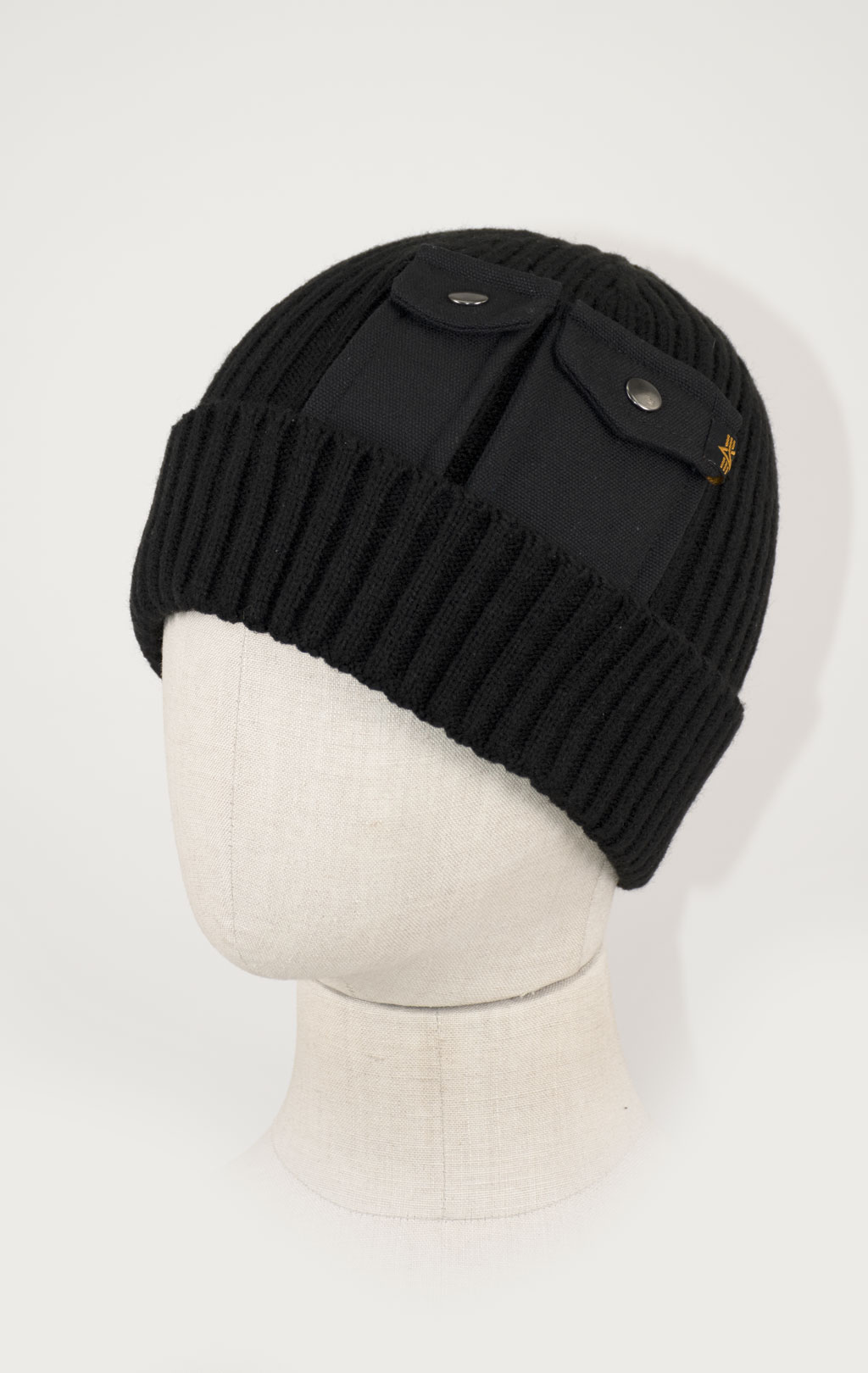 Шапка ALPHA INDUSTRIES UTILITY BEANIE black 
