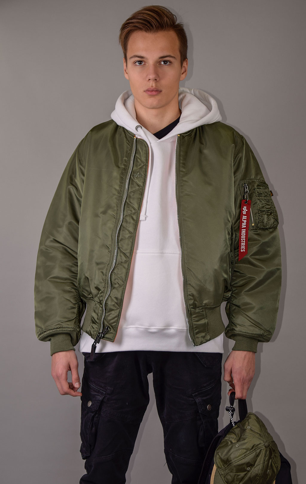 Бомбер ALPHA INDUSTRIES ORIGINAL FIT MA-1 FW 22/23 m sage 