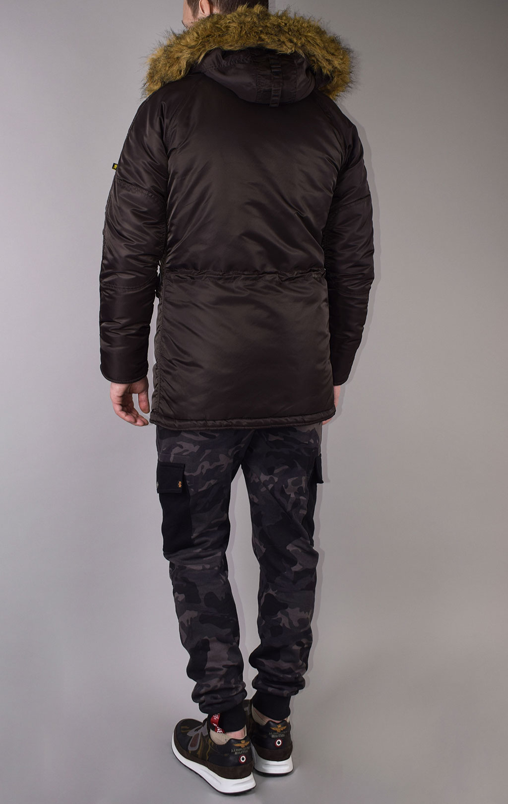 Аляска ALPHA INDUSTRIES SLIM FIT GEN-I N-3B deep brown 