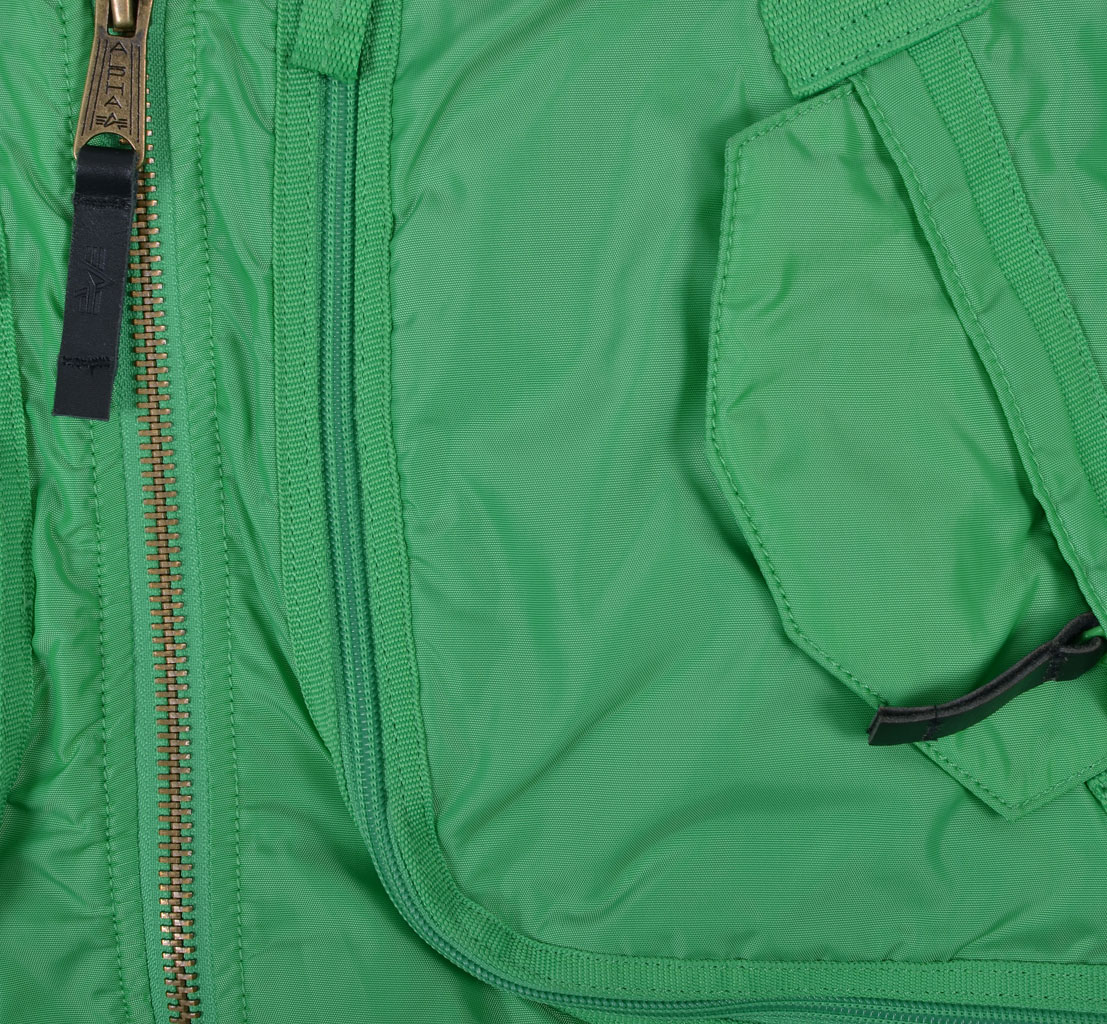 Ветровка ALPHA INDUSTRIES DYNAMIC green apple 