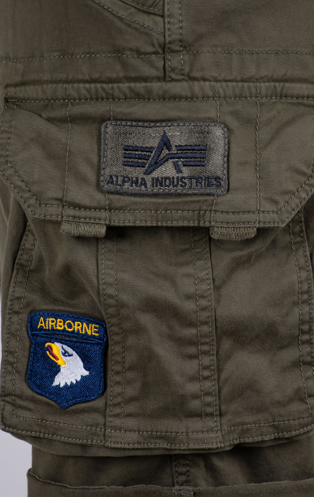 Шорты карго ALPHA INDUSTRIES CREW SHORT PATCH dark olive 