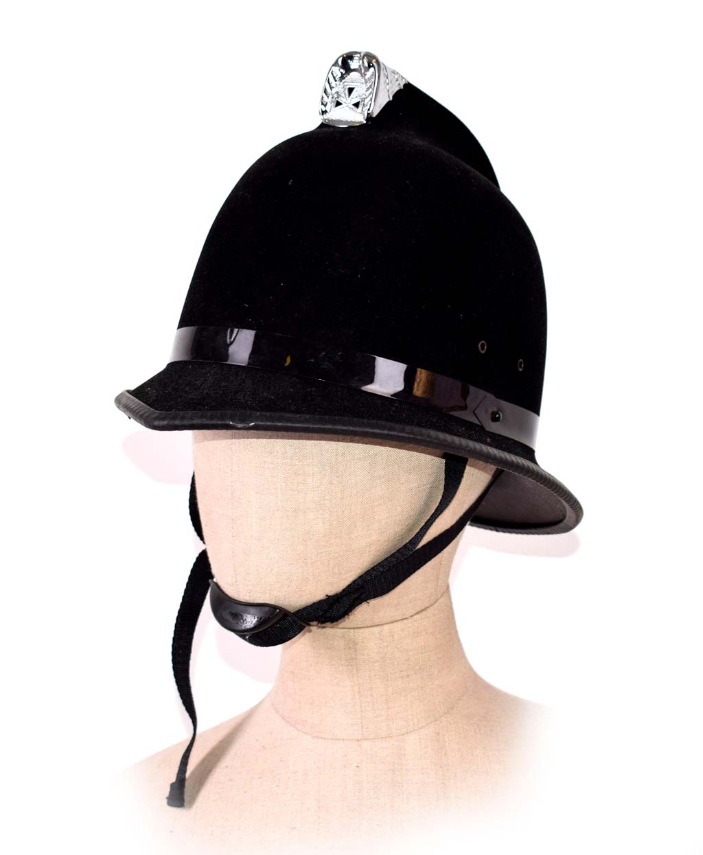 Шлем полицейский для знака на закрутке б/у Англия