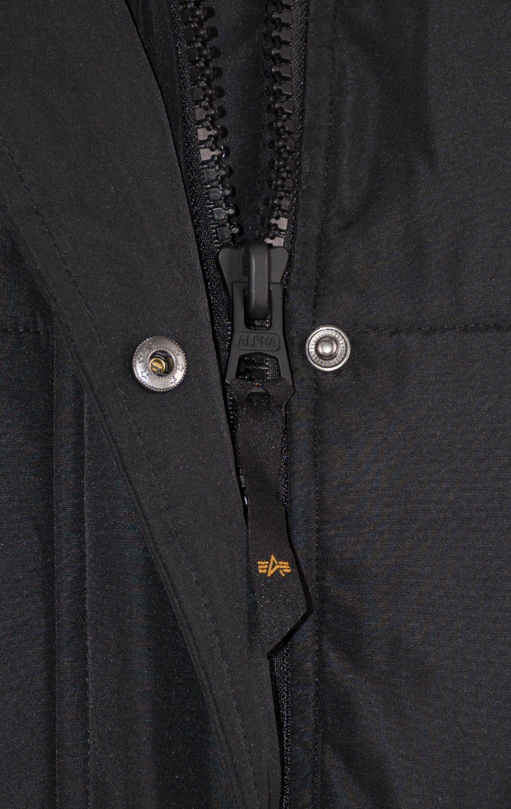 Женская куртка-парка ALPHA INDUSTRIES SIERRA GEN-II PARKA FW 24/25 black 