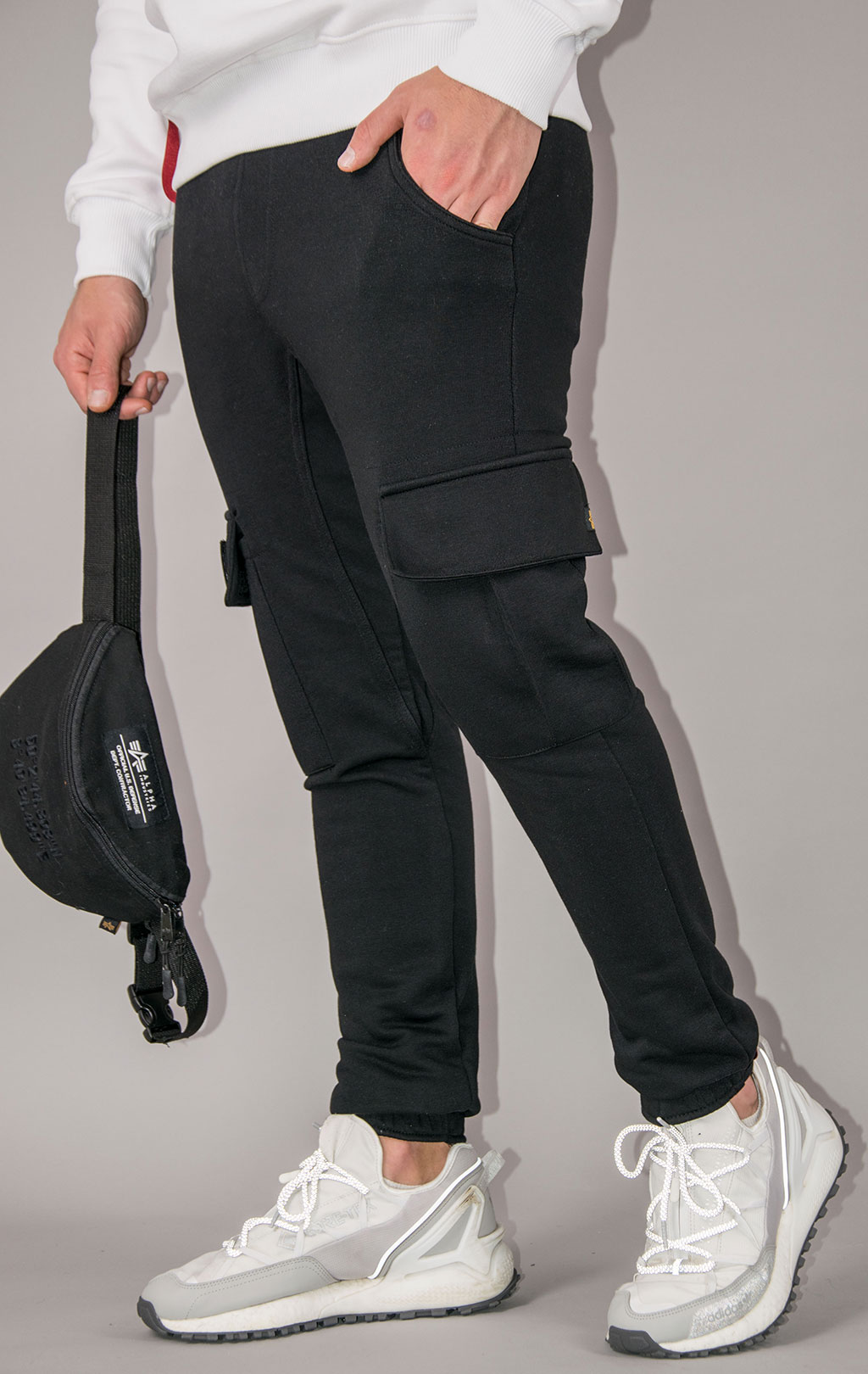 Брюки спортивные джоггеры ALPHA INDUSTRIES TERRY JOGGER black 