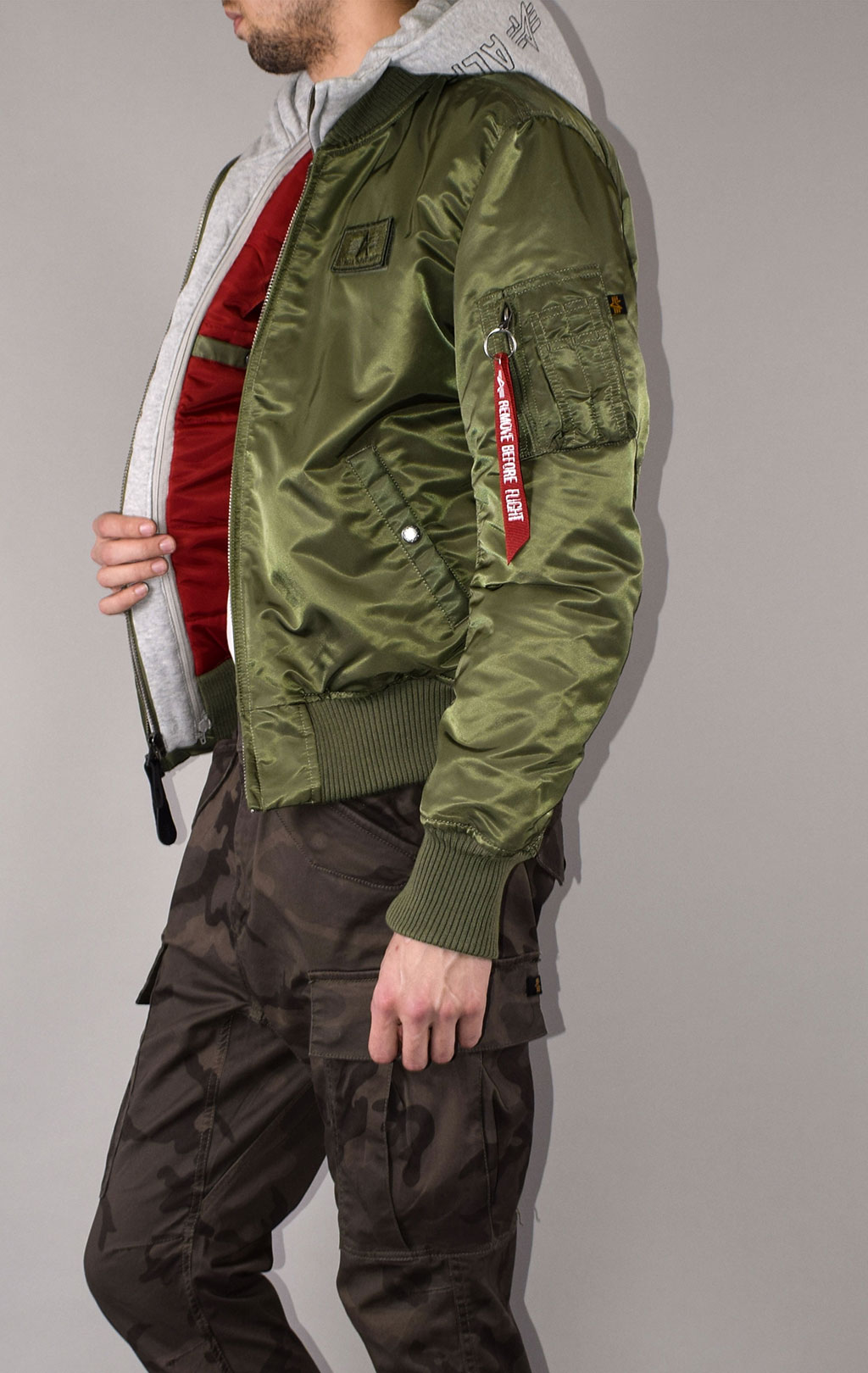 Куртка-бомбер лётная ALPHA INDUSTRIES D-Tec MA-1 sage green 