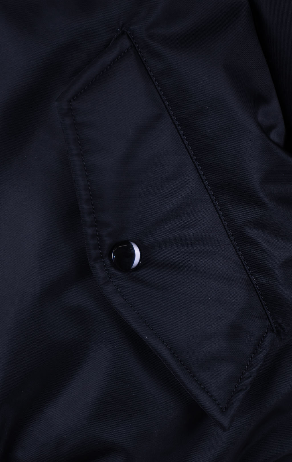 Бомбер ALPHA INDUSTRIES MA-1 HERITAGE FIT FLIGHT JACKET FW 26/27 black 