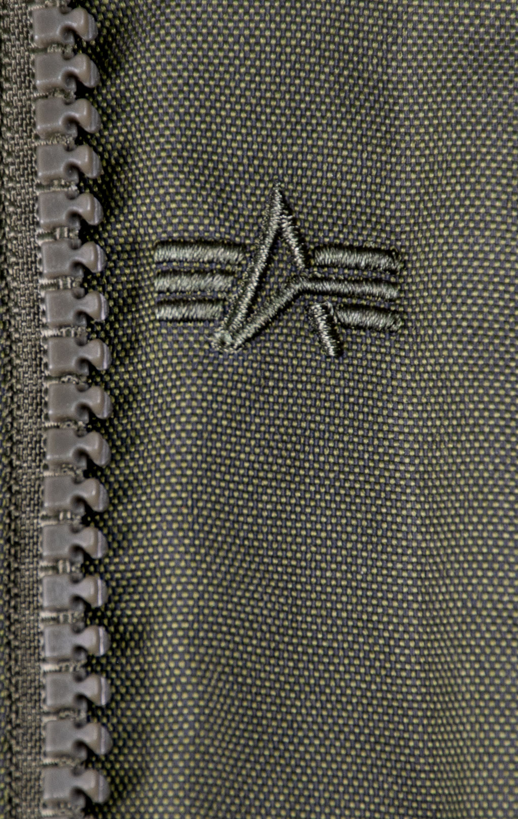 Женская аляска ALPHA INDUSTRIES POLAR натур. мех dark green 