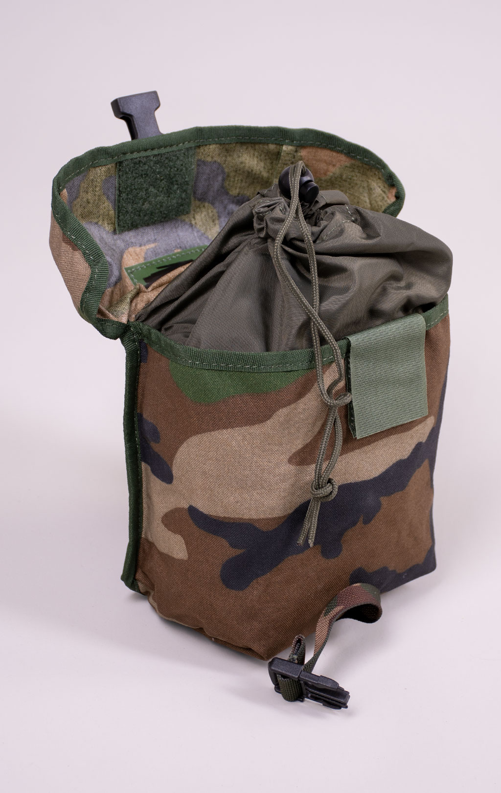 Подсумок ALGEMEEN(BASIC) MIDDEL MOLLE camo woodland Голландия