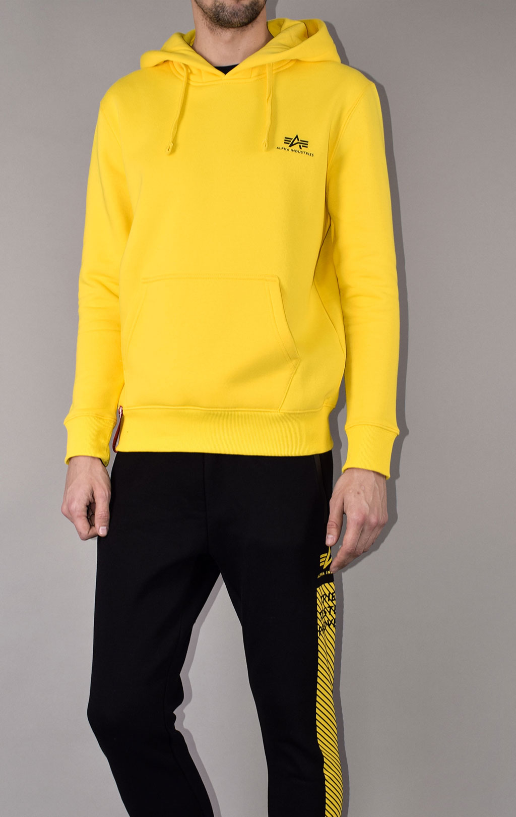 Толстовка ALPHA INDUSTRIES BASIC HOODY SMALL LOGO empire yellow 