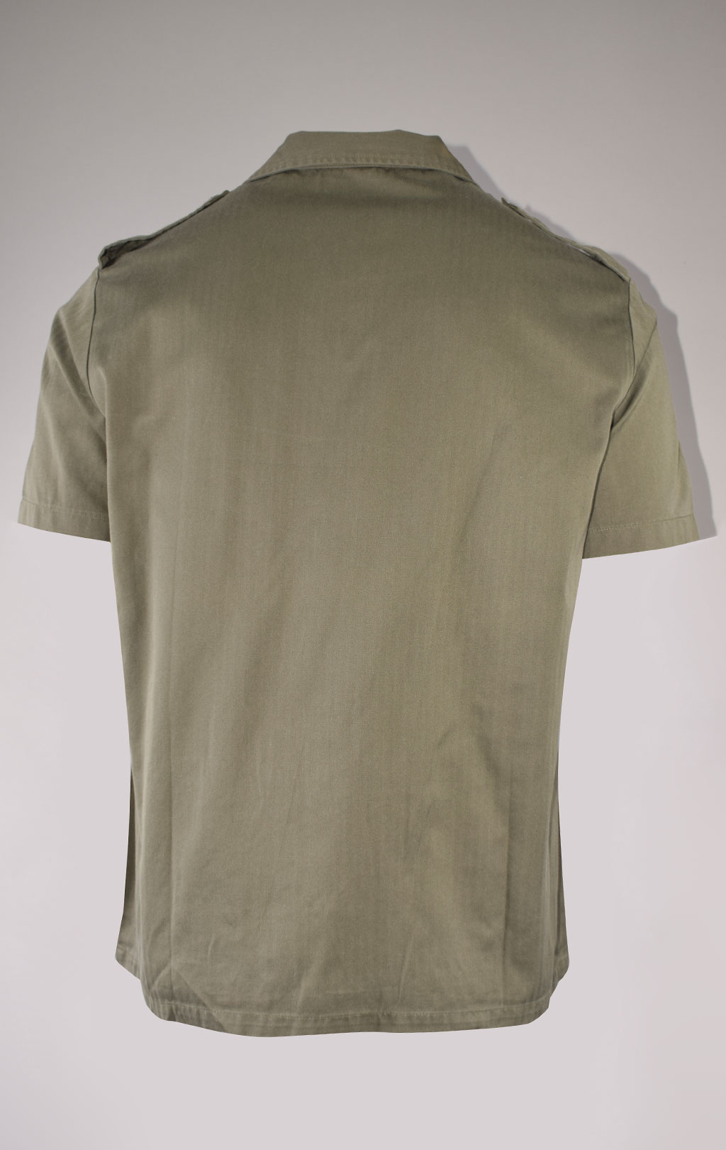 Рубашка короткий рукав olive б/у Франция