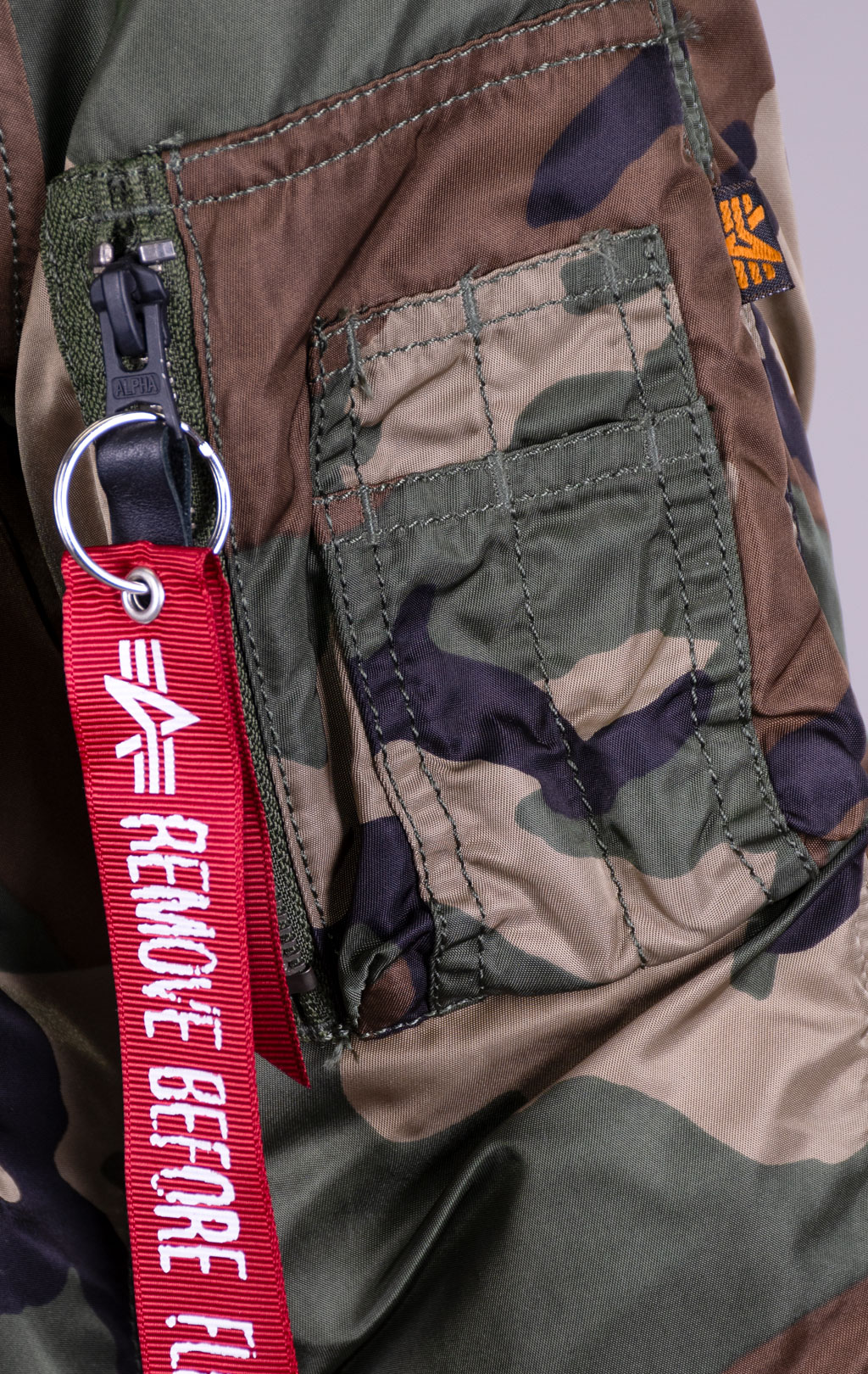 Женская аляска ALPHA INDUSTRIES VF 59 N-3B натур. мех camo woodland 65 