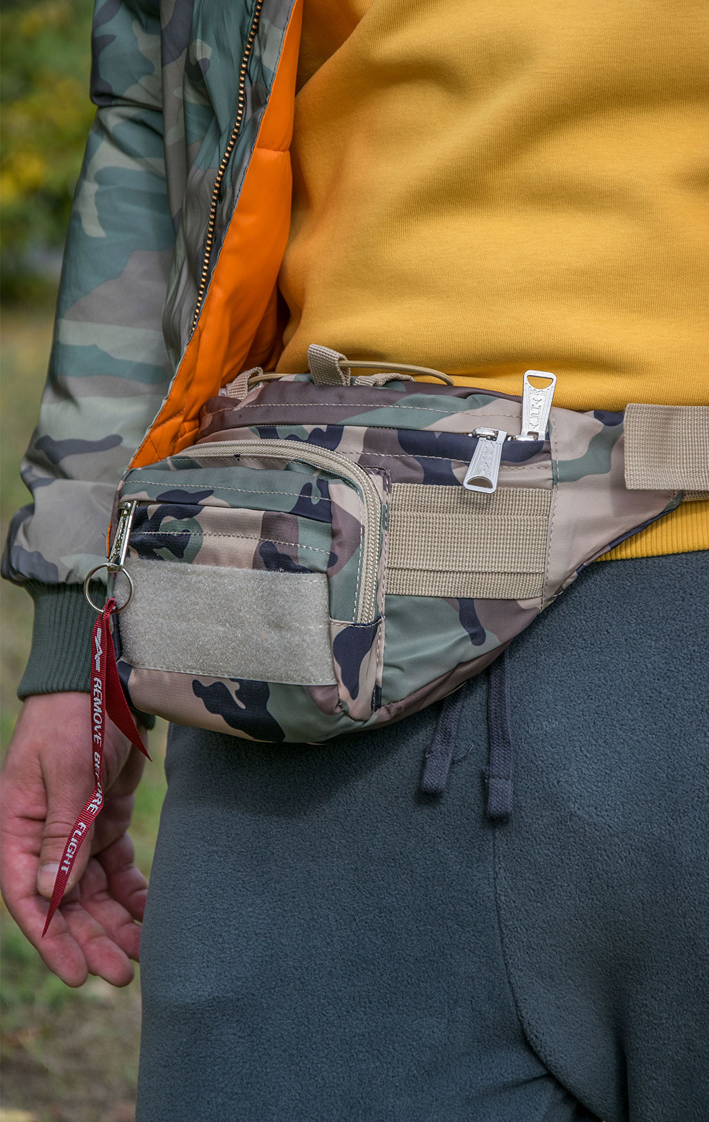 Сумка поясная ALPHA INDUSTRIES TACTICAL WAIST BAG camo woodland 65 