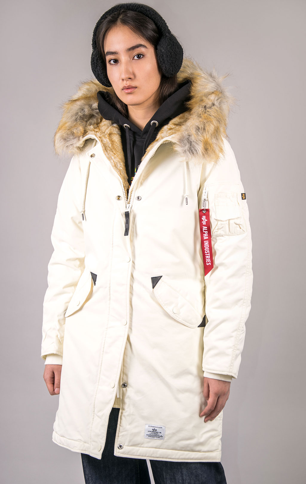 Женская аляска ALPHA INDUSTRIES ELYSE FW 22/23 m light cream 