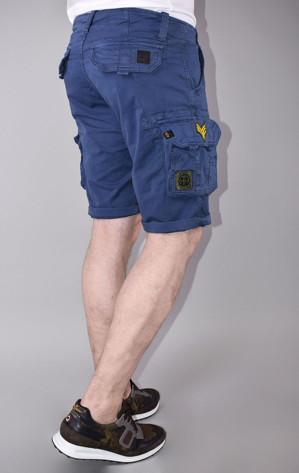 Шорты ALPHA INDUSTRIES CREW SHORT PATCH new navy 