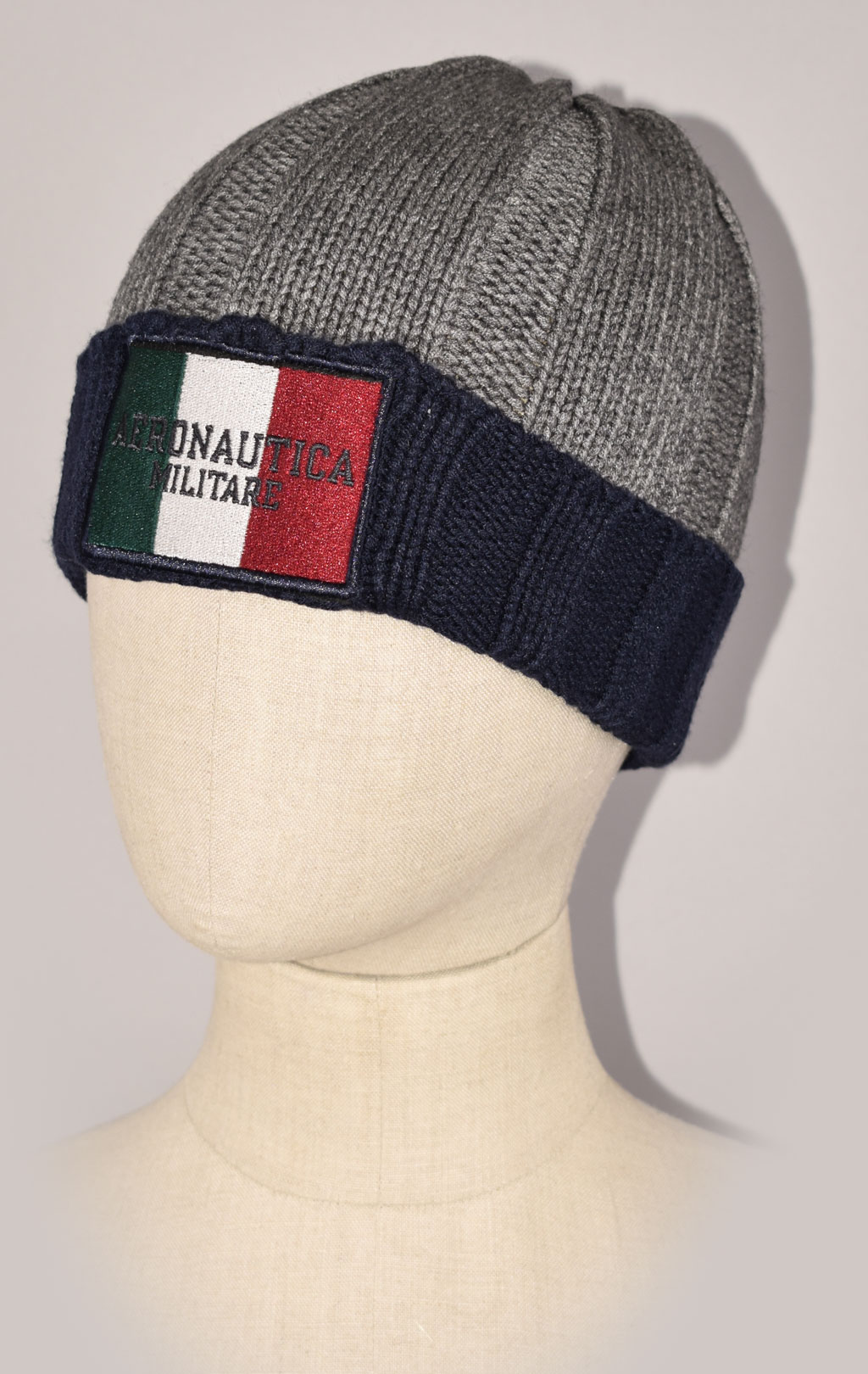 Шапка вязаная AERONAUTICA MILITARE FW 22/23/CN grigio melange/blue navy (CU 050)