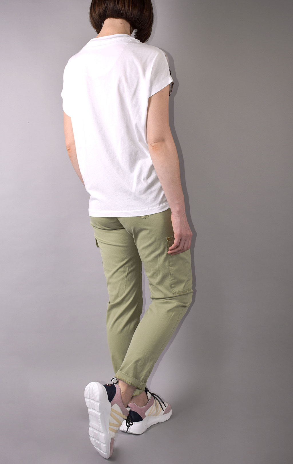 Женская футболка AERONAUTICA MILITARE SS 21/PT khaki+bianco (TS 1882) 