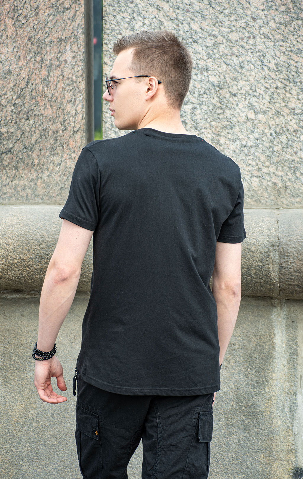 Футболка ALPHA INDUSTRIES ALPHA LABEL T black 